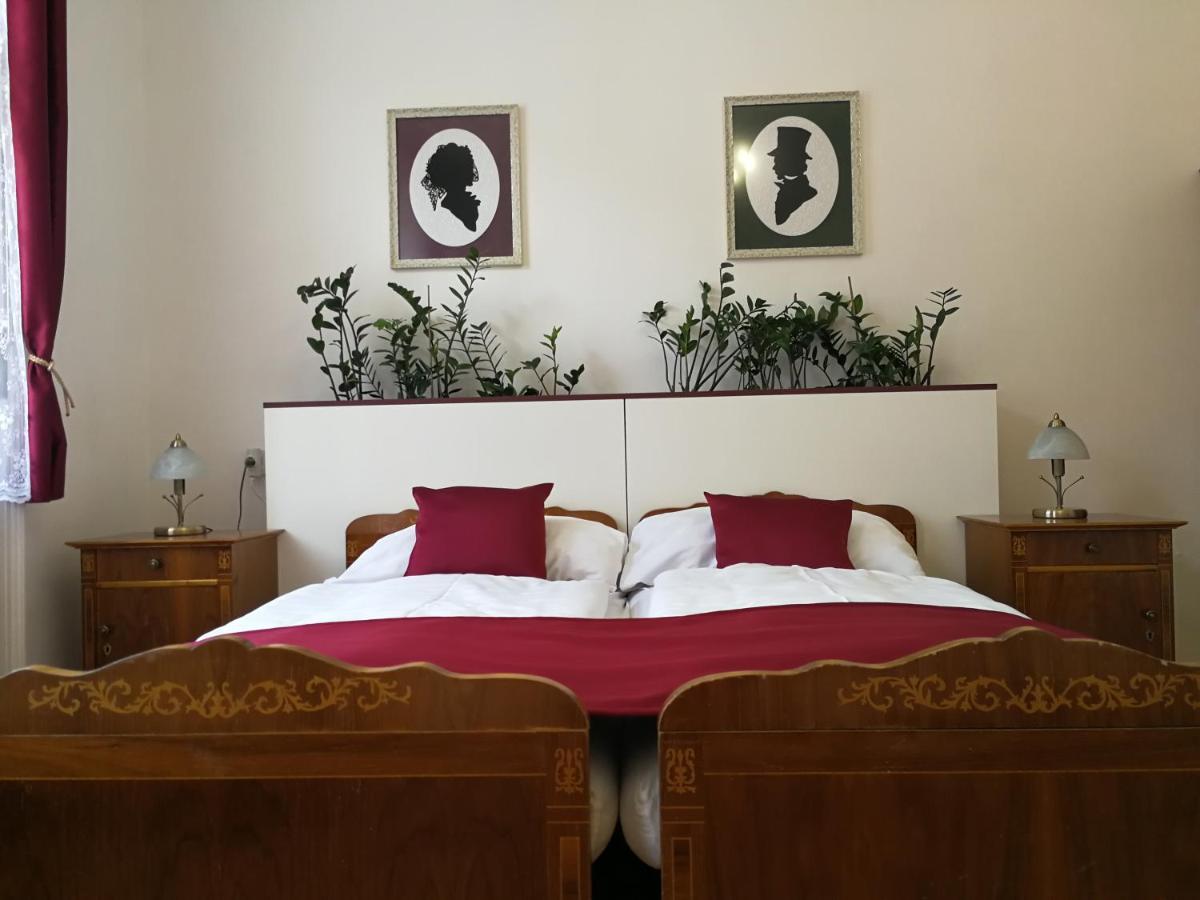 TulipánVendégház Keszthely Esterno foto